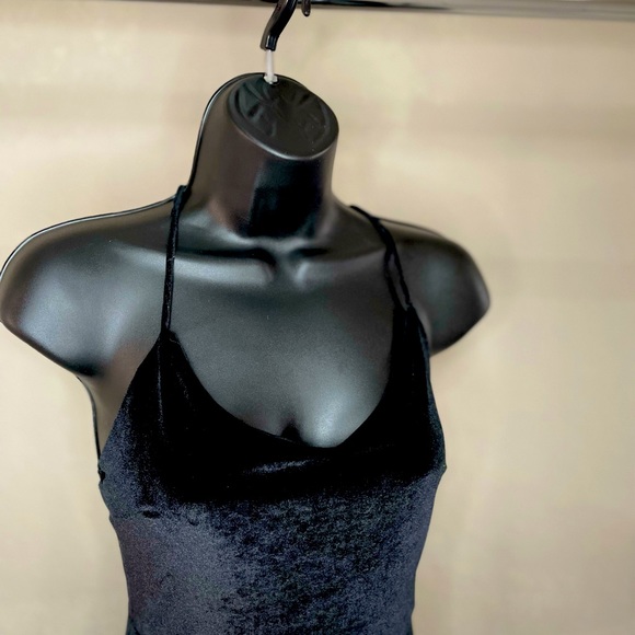 NYE Black Velvet Jumper - Picture 2 of 7